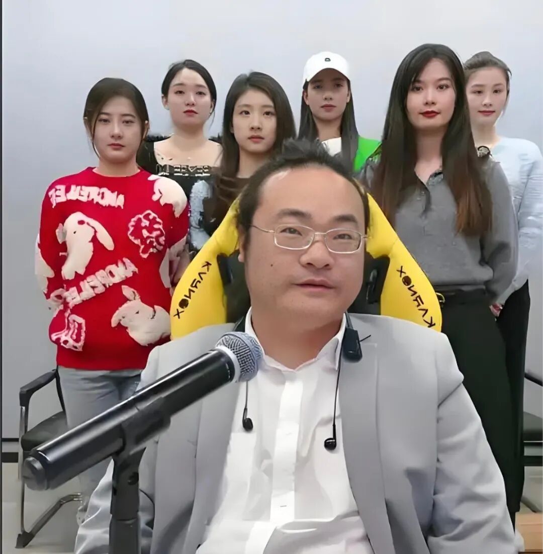 倪海杉的成功：为了挣1分钱，我要和客户聊2个小时